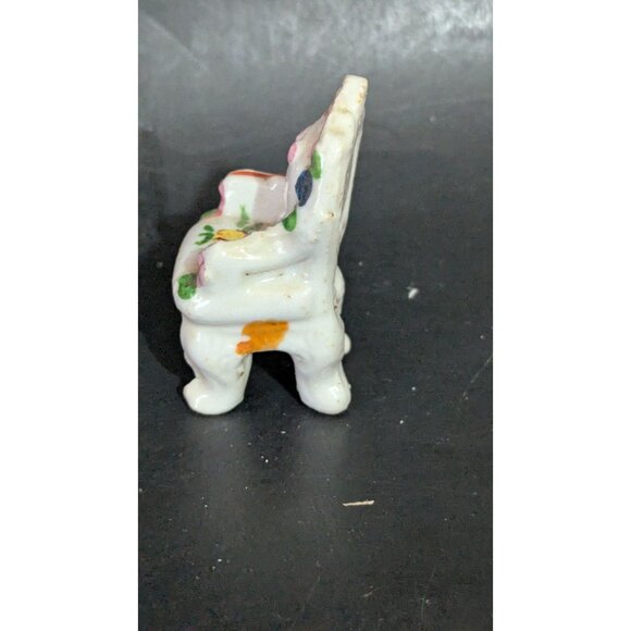 Mini Porcelain dollhouse Chair  floral accents  2.5"  white green yellow - Picture 7 of 8